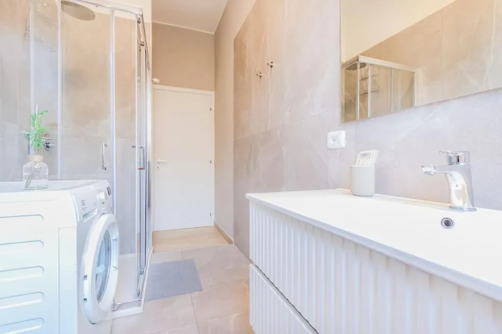 Apartment Mutina Luxlife Home Close To Center - Free Parking Modena